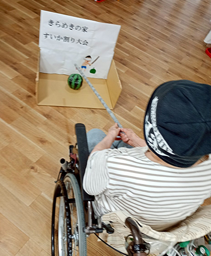 すいか割りを行いました！